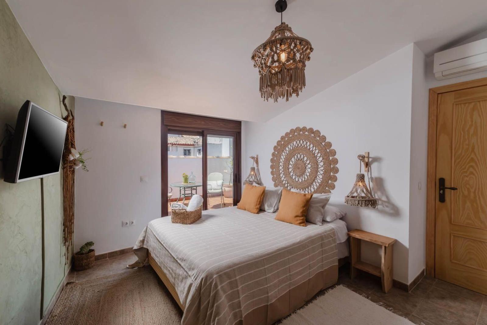 Yanes Bed & Breakfast